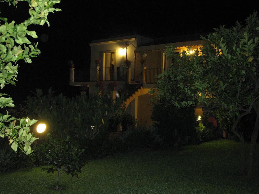 Torre Archirafi Resort Riposto Kültér fotó