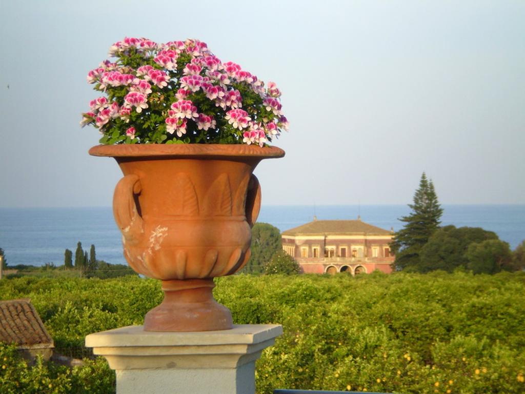 Torre Archirafi Resort Riposto Kültér fotó